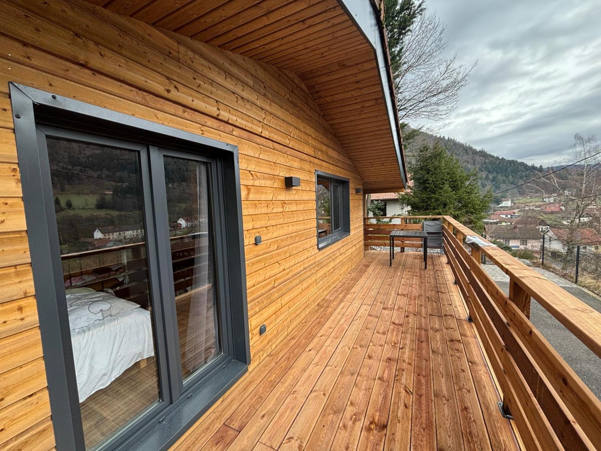 Chalet du Faubourg&Jacuzzi, proximité Gerardmer&La Bresse Rochesson Exterior foto